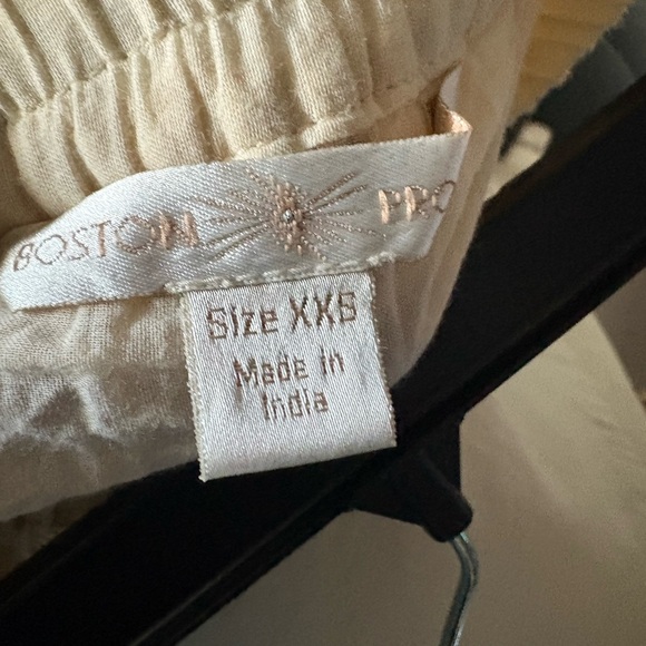 Boston Proper Crochet Skirt - Picture 4 of 4